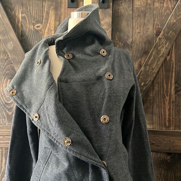 Atwell grey comfy front button sweater Sz- Small - Picture 6 of 12